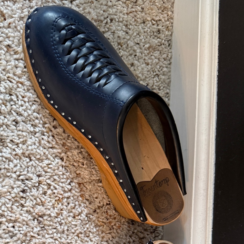 Bastad Troentorp Wright Navy Leather Clogs with Wooden Sole